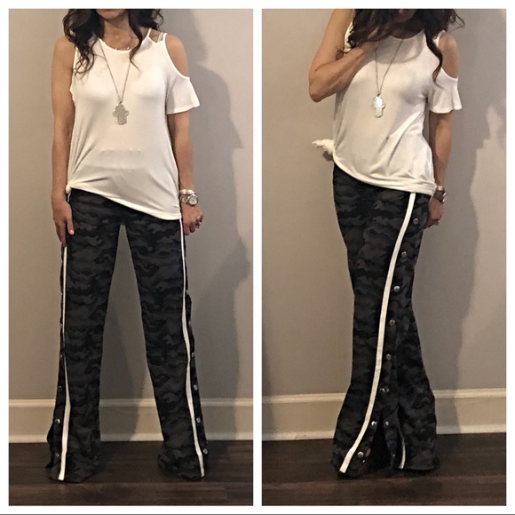 ✨LAST ONE✨Camo white striped side wide leg pants - Picture 4 of 8
